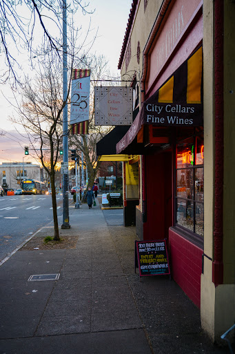 Wine Store «City Cellars Fine Wines‎», reviews and photos, 1710 N 45th St #1, Seattle, WA 98103, USA