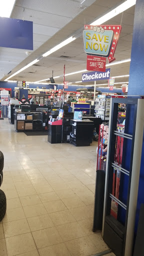 Auto Parts Store «Pep Boys Auto Parts & Service», reviews and photos, 2321 West Expressway 83, Harlingen, TX 78552, USA