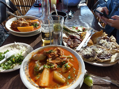 Comedor La Azucena - Carretera a Gortalco km 3.8, Barrio San Antonio, 68270 Tlalixtac de Cabrera, Oax., Mexico