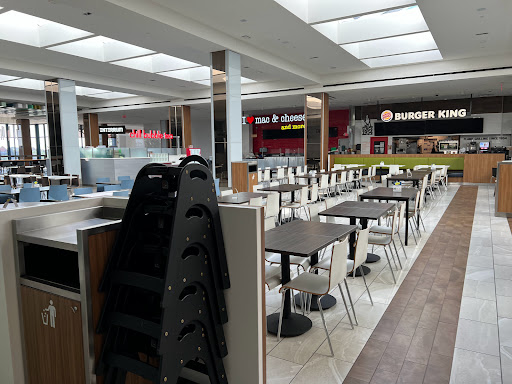 Shopping Mall «Woodfield Mall», reviews and photos, 5 Woodfield Mall, Schaumburg, IL 60173, USA