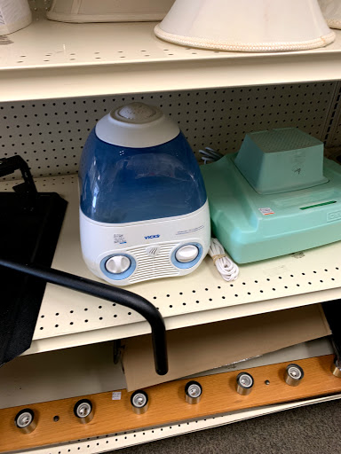 Thrift Store «Seeds of Hope Thrift Store», reviews and photos, 520 E Main Ave, Bismarck, ND 58501, USA