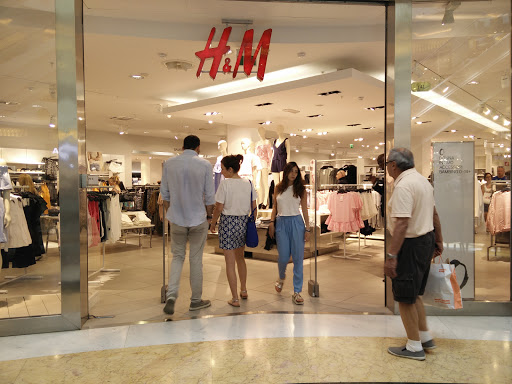 H&M