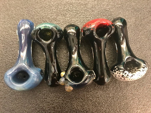 Tobacco Shop «Funky Bean Smoke Shop», reviews and photos, 1163 N Farnsworth Ave, Aurora, IL 60505, USA