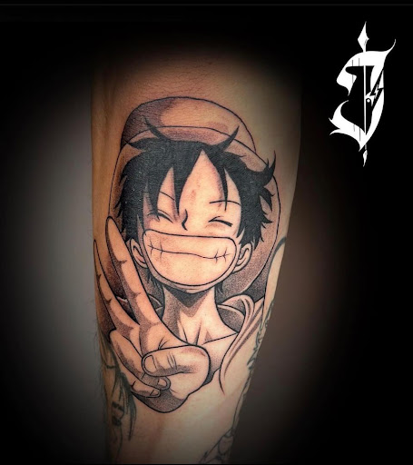 Explore cute couple tattoo ideas small, creative tattoo ideas in Davenport, available at Eclipse Tattoos