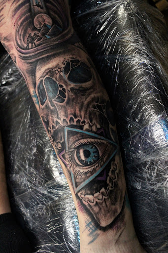 Find small sun tattoo ideas for your next unique tattoo in Homosassa at Citrus Tattoos