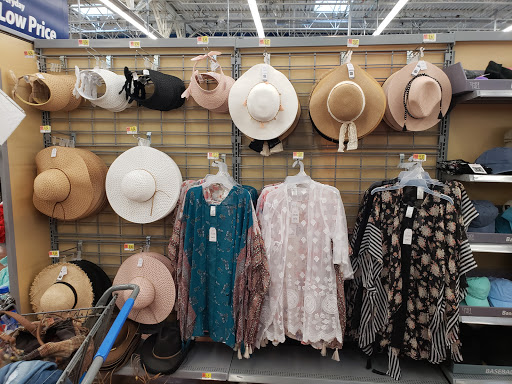 Department Store «Walmart Supercenter», reviews and photos, 4200 Western Ave, Connersville, IN 47331, USA