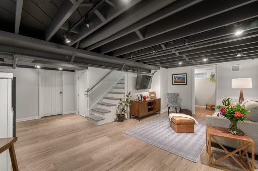 Plumbing Supply Store «Rhode Island Kitchen & Bath», reviews and photos, 139 Jefferson Blvd, Warwick, RI 02888, USA