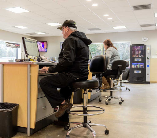 Tire Shop «Leete Tire & Auto Center», reviews and photos, 7011 Hull Street Rd, North Chesterfield, VA 23224, USA