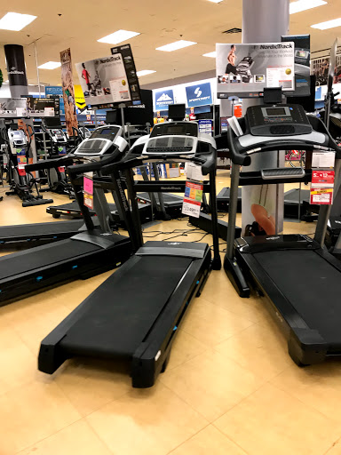 Department Store «Sears», reviews and photos, 7103 Democracy Blvd, Bethesda, MD 20817, USA