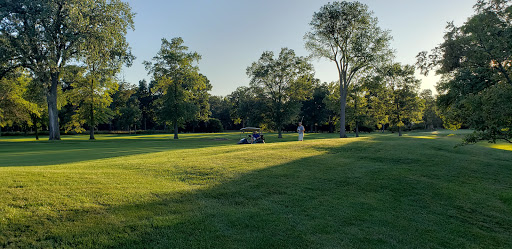 Golf Club «Indian Hill Club», reviews and photos, 1 N Indian Hill Rd, Winnetka, IL 60093, USA