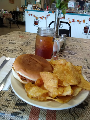 Cafe «Daily Grind Cafe», reviews and photos, 33 N Broad St #3, Kinsey, AL 36303, USA
