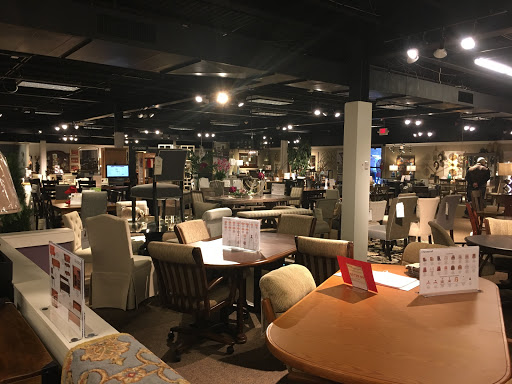 Furniture Store «Wayside Furniture», reviews and photos, 1367 Canton Rd, Akron, OH 44312, USA