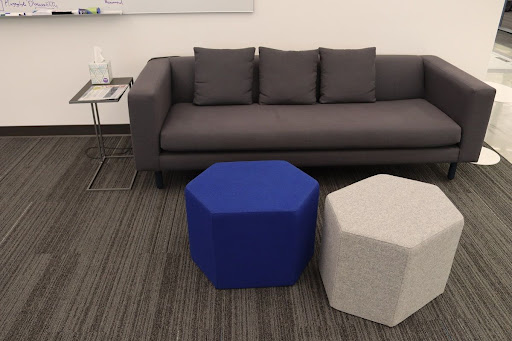 Office Furniture Store «Sumner Furniture», reviews and photos, 22960 Shaw Rd #601, Sterling, VA 20166, USA