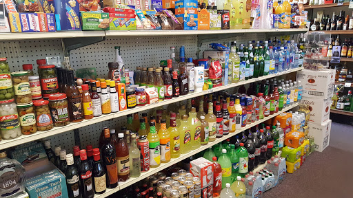 Liquor Store «Lionshead Liquor Store», reviews and photos, 641 Lionshead Pl # 2, Vail, CO 81657, USA