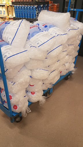 Grocery Store «ACME Markets», reviews and photos, 616 Newman Springs Rd, Lincroft, NJ 07738, USA