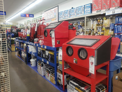 Hardware Store «Harbor Freight Tools», reviews and photos, 4675 Portland Rd NE #170, Salem, OR 97305, USA