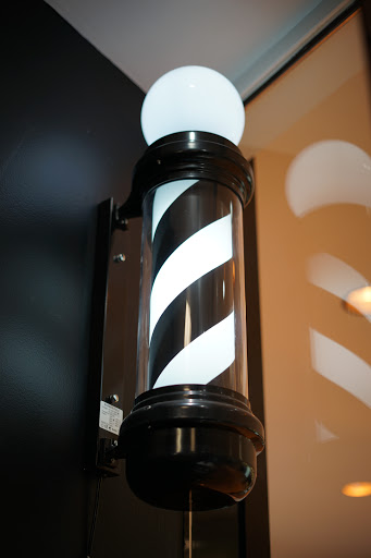 Barber Shop «Urban Barber Barbershop», reviews and photos, 2243 Stoneridge Mall Rd, Pleasanton, CA 94588, USA