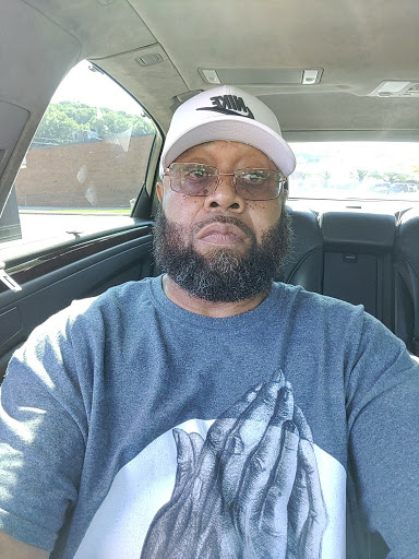 Barber Shop «Tapers Barber Shop», reviews and photos, 25645 Euclid Ave, Euclid, OH 44132, USA