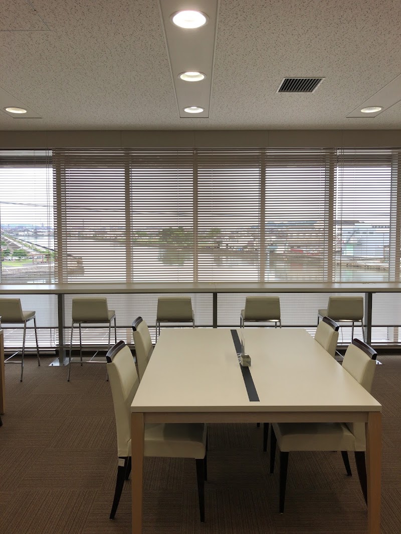 福山市立大学 附属図書館 広島県福山市港町 大学図書館 グルコミ
