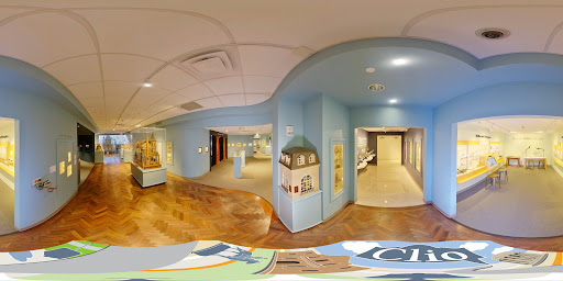 Toy Museum «The National Museum of Toys and Miniatures», reviews and photos, 5235 Oak St, Kansas City, MO 64112, USA