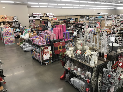 Home Goods Store «Tuesday Morning», reviews and photos, 1725 N Dysart Rd, Avondale, AZ 85392, USA