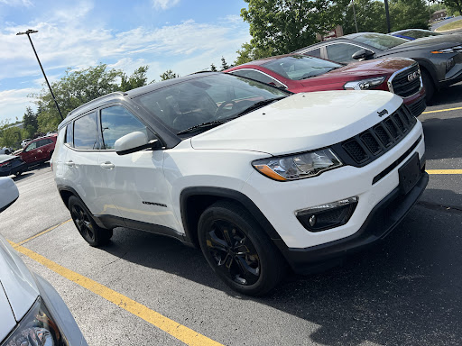 Hyundai Dealer «Crestmont Hyundai», reviews and photos, 2961 Center Rd, Brunswick, OH 44212, USA