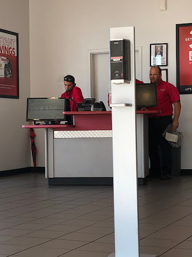 Tire Shop «Discount Tire Store», reviews and photos, 2422 E Bell Rd, Phoenix, AZ 85032, USA