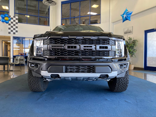 Ford Dealer «Raceway Ford», reviews and photos, 5900 Sycamore Canyon Blvd, Riverside, CA 92507, USA