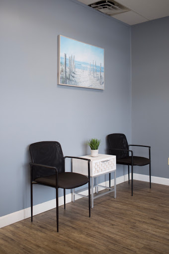 Chiropractor «Simmons Chiropractic Clinic», reviews and photos