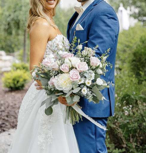 Florist «North Liberty Flower Shop», reviews and photos, 40 Sugar Creek Ln # 2, North Liberty, IA 52317, USA