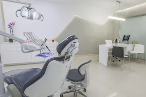 My Dental Center - Όλγα Καραγκιοζίδου image