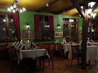 Bollinis Familie Restaurant