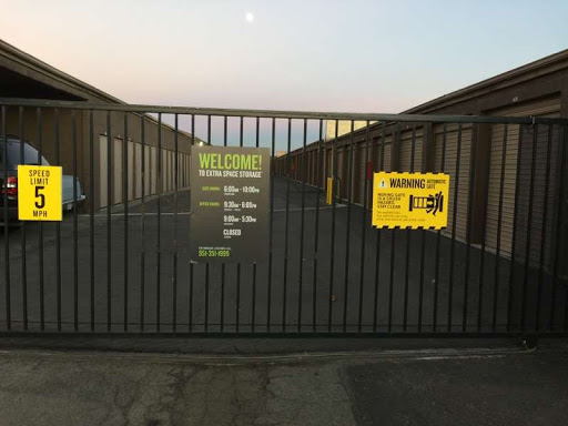 Storage Facility «Extra Space Storage», reviews and photos, 6667 Van Buren Boulevard, Riverside, CA 92503, USA