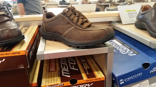 Shoe Store «DSW Designer Shoe Warehouse», reviews and photos, 43598 Christy St, Fremont, CA 94538, USA