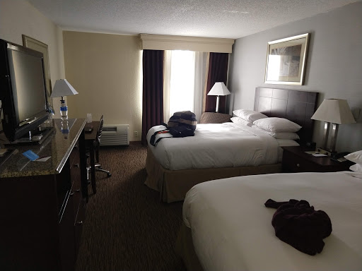 Hotel «DoubleTree by Hilton Hotel Rocky Mount», reviews and photos, 651 N Winstead Ave, Rocky Mount, NC 27804, USA