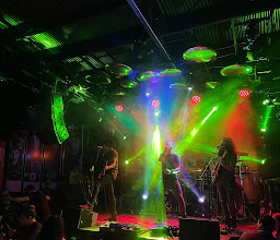 Red Mosquito Live photo