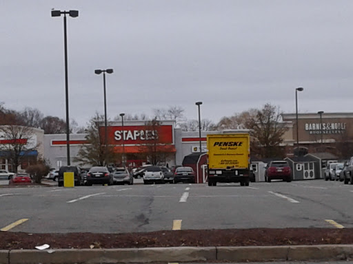 Office Supply Store «Staples», reviews and photos, 541B Lincoln St, Worcester, MA 01604, USA