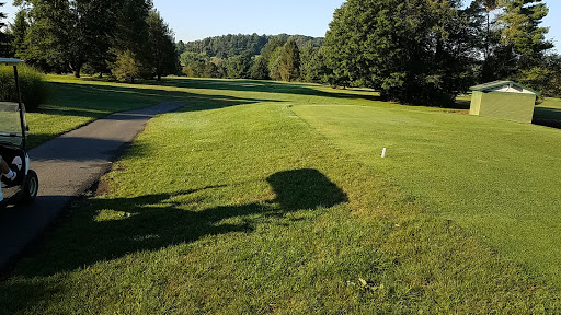 Golf Course «Suncrest Golf Course», reviews and photos, 137 Brownsdale Rd, Butler, PA 16002, USA