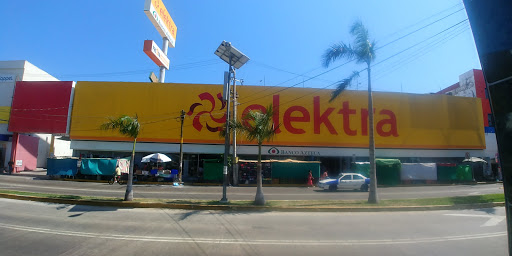 Elektra Mega Acapulco Centro