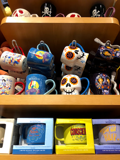 Toy Store «Disney Store», reviews and photos, 421 S Hills Village, Pittsburgh, PA 15241, USA