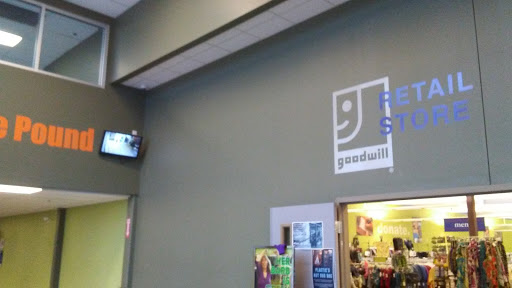 Store «Goodwill Store & Buy the Pound Outlet», reviews and photos, 9 Wason Rd, Hudson, NH 03051, USA
