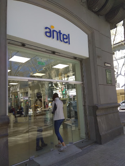 Antel Plaza - Servicio móvil, Internet, Fija, Tickantel, Antel TV, Tuid, Tienda Antel