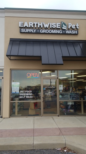 Pet Supply Store «EarthWise Pet Supply», reviews and photos, 7316 Yankee Rd, Liberty Township, OH 45044, USA