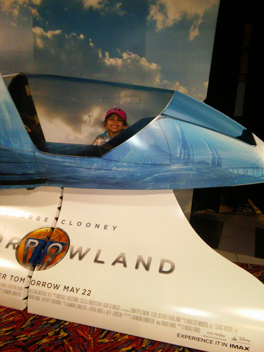 Movie Theater «AMC Lennox Town Center 24», reviews and photos, 777 Kinnear Rd, Columbus, OH 43212, USA