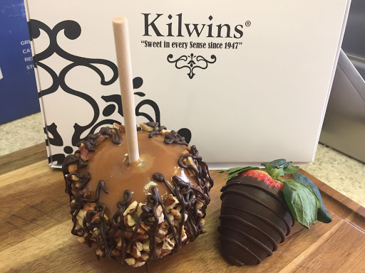 Ice Cream Shop «Kilwins St. Charles», reviews and photos, 300 S Main St, St Charles, MO 63301, USA