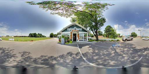 Florist «Tipton & Hurst - Conway», reviews and photos, 810 4th Ave, Conway, AR 72032, USA