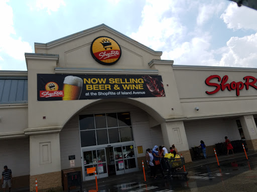 Shopping Mall «Penrose Plaza Shopping Center», reviews and photos, 2900 Island Ave, Philadelphia, PA 19153, USA