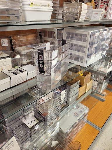 Shopping Mall «Brookside Plaza», reviews and photos, 10-38 Hazard Ave, Enfield, CT 06082, USA