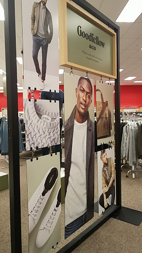 Department Store «Target», reviews and photos, 5570 Roswell Rd, Sandy Springs, GA 30342, USA