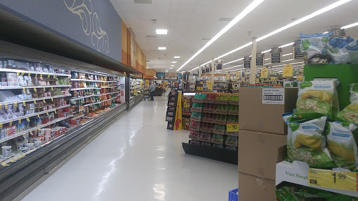 Grocery Store «Kroger», reviews and photos, 7000 Monroe Blvd, Taylor, MI 48180, USA